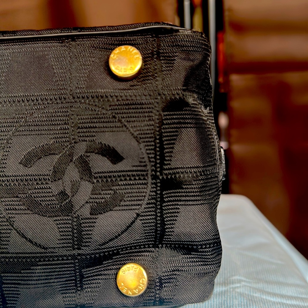 🖤Chanel Travel Ligne Boston Bag🖤 - Picture 8 of 14